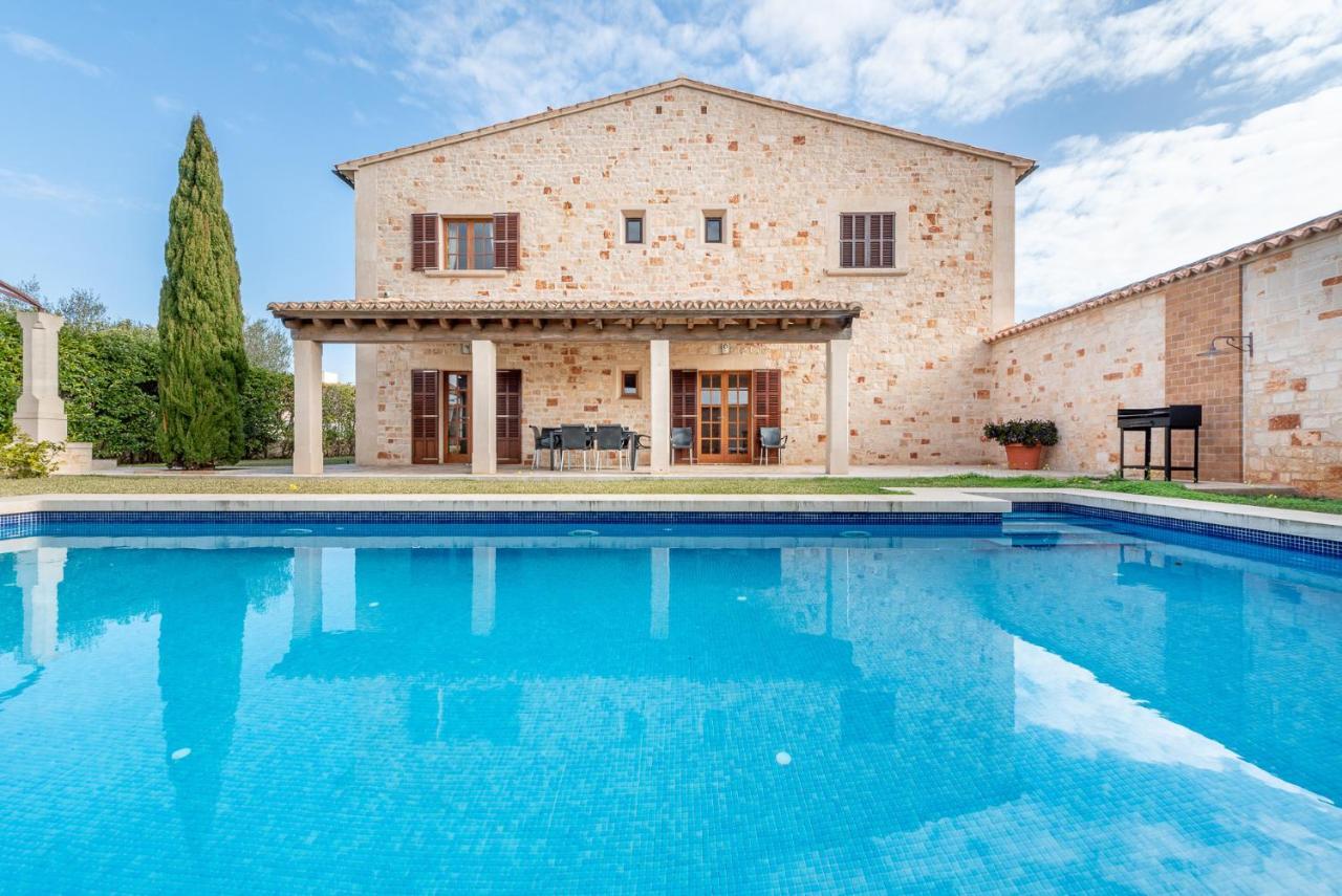 Sa Bassa Des Castellet By Mallorca House Rent Villa Llombarts