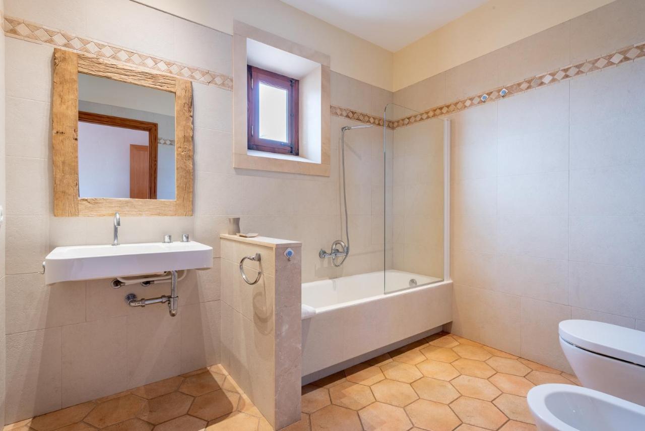 Sa Bassa Des Castellet By Mallorca House Rent Villa *
